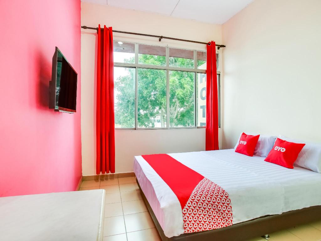 The Melawati Hotel Kuala Selangor - :Standard Double Bed Room