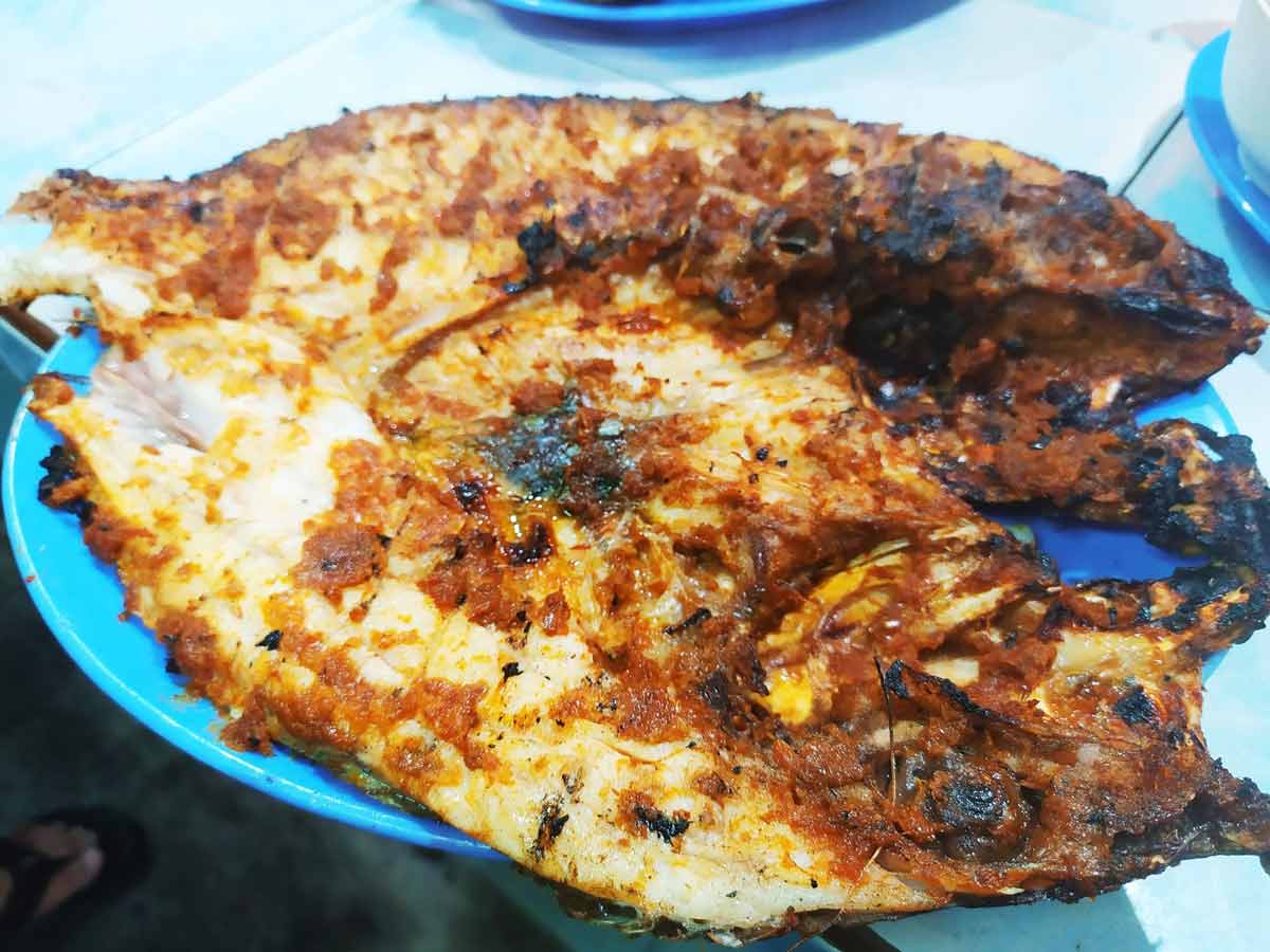 Restoran Dangau Rimba Ikan Bakar - Grilled Fish