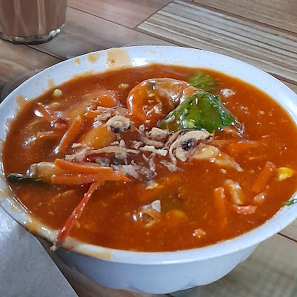 Warong Udang Galah Kuala Selangor - Mee Udang Kari ( Prawn Noodles Curry)