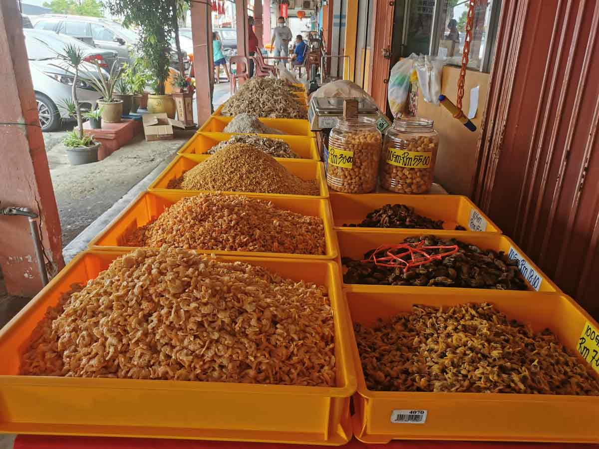 168 Lock Siew Moy Kuala Selangor - Selling dried seafood